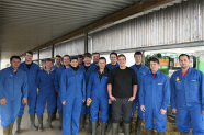 Gruppenfoto im Stall